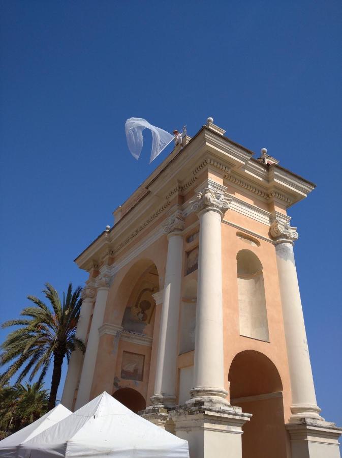 Casa Mariuccia A Due Passi Dal Mare Apartment Finale Ligure Exterior photo