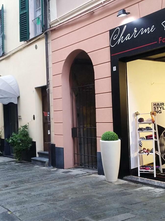 Casa Mariuccia A Due Passi Dal Mare Apartment Finale Ligure Exterior photo